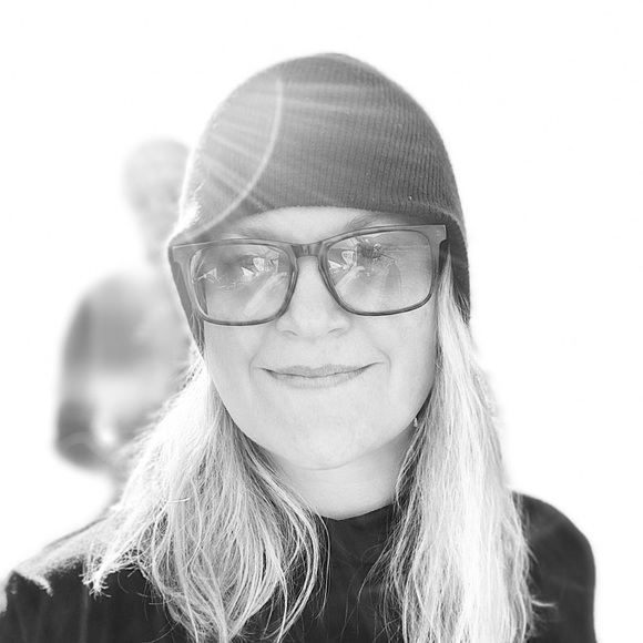 Meet your Posher, Alice - Picture 1 of 1